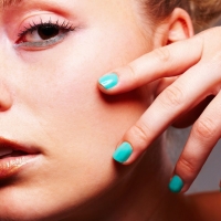The Unique Nanotechnology Solution That Supports Healthy Nails and Skin